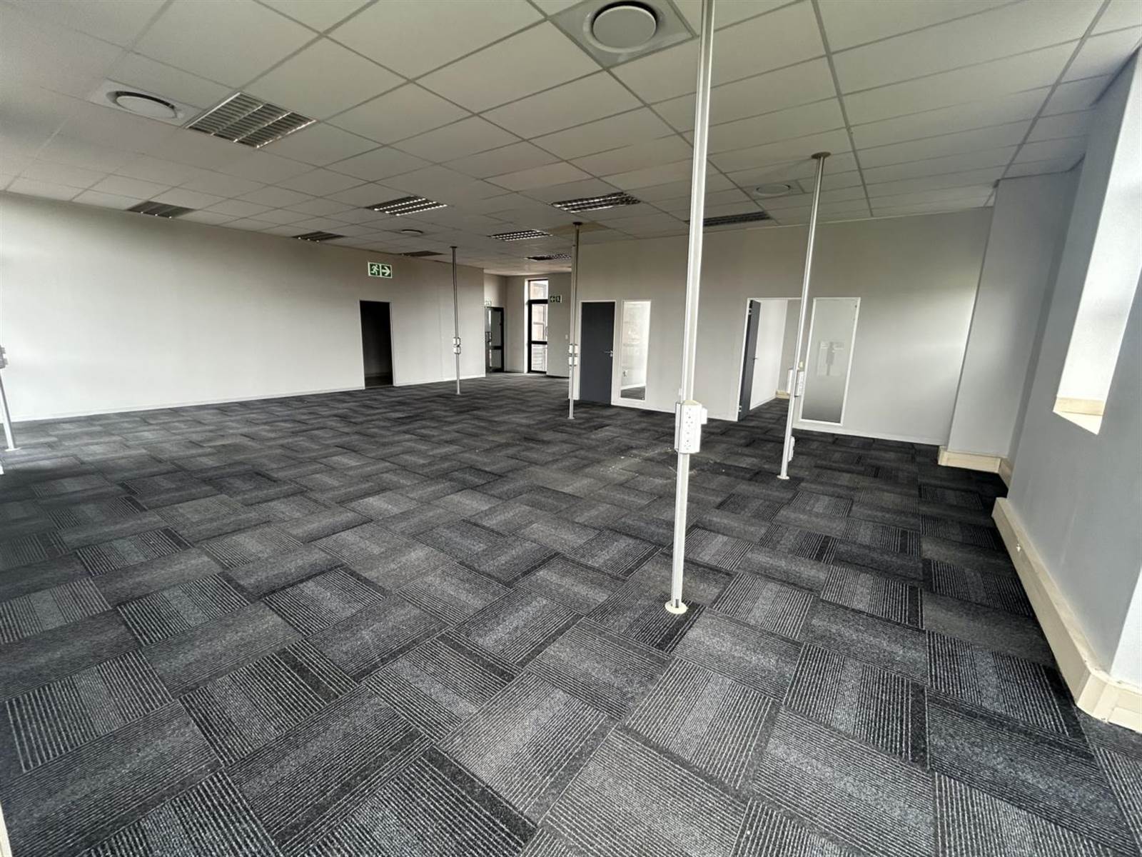178  m² Office Space in Highveld photo number 7