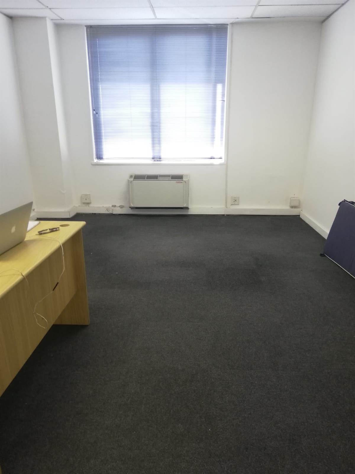 32  m² Office Space in Cape Town City Centre photo number 2