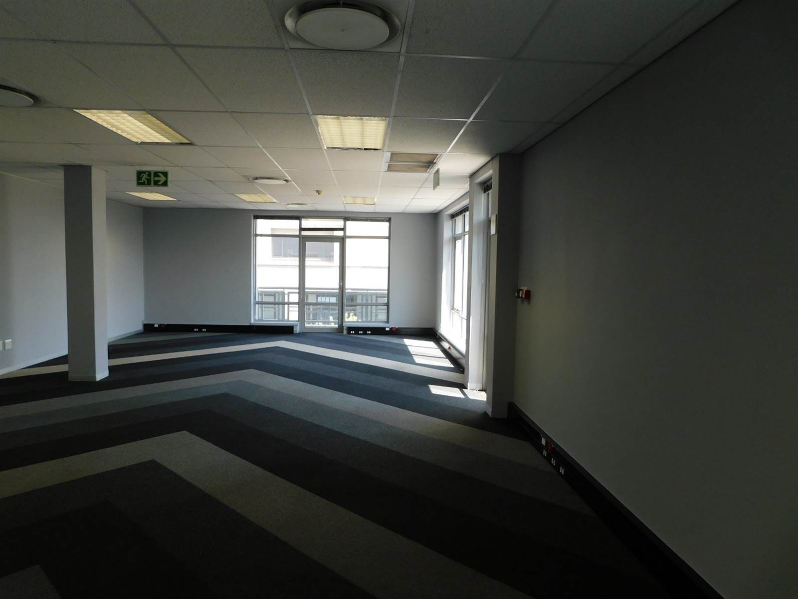 409  m² Commercial space in Illovo photo number 9