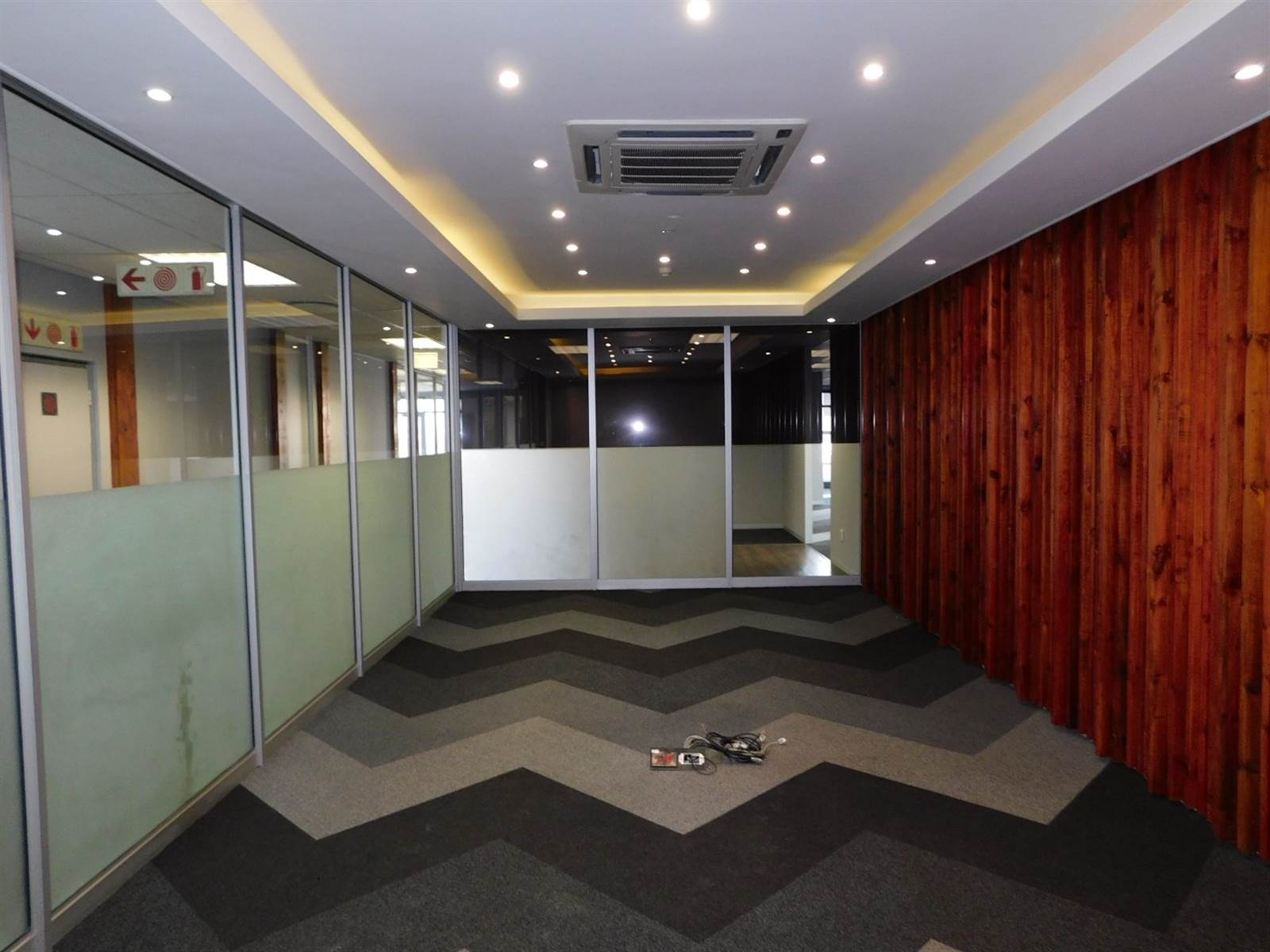 409  m² Commercial space in Illovo photo number 6