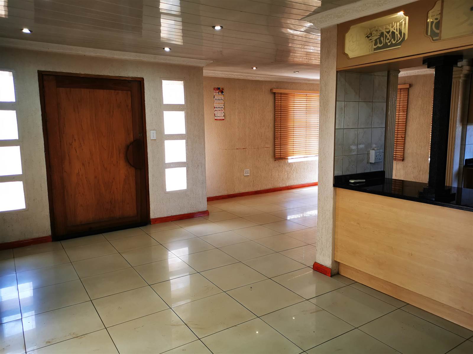 5 Bed House in Lenasia South photo number 4