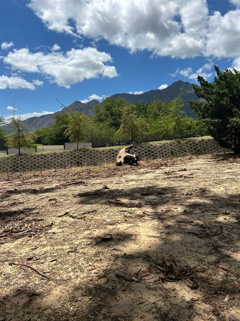 2000 m² Land available in Franschhoek photo number 18
