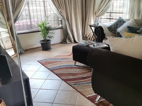 3 Bedroom House 3 Bedroom House
