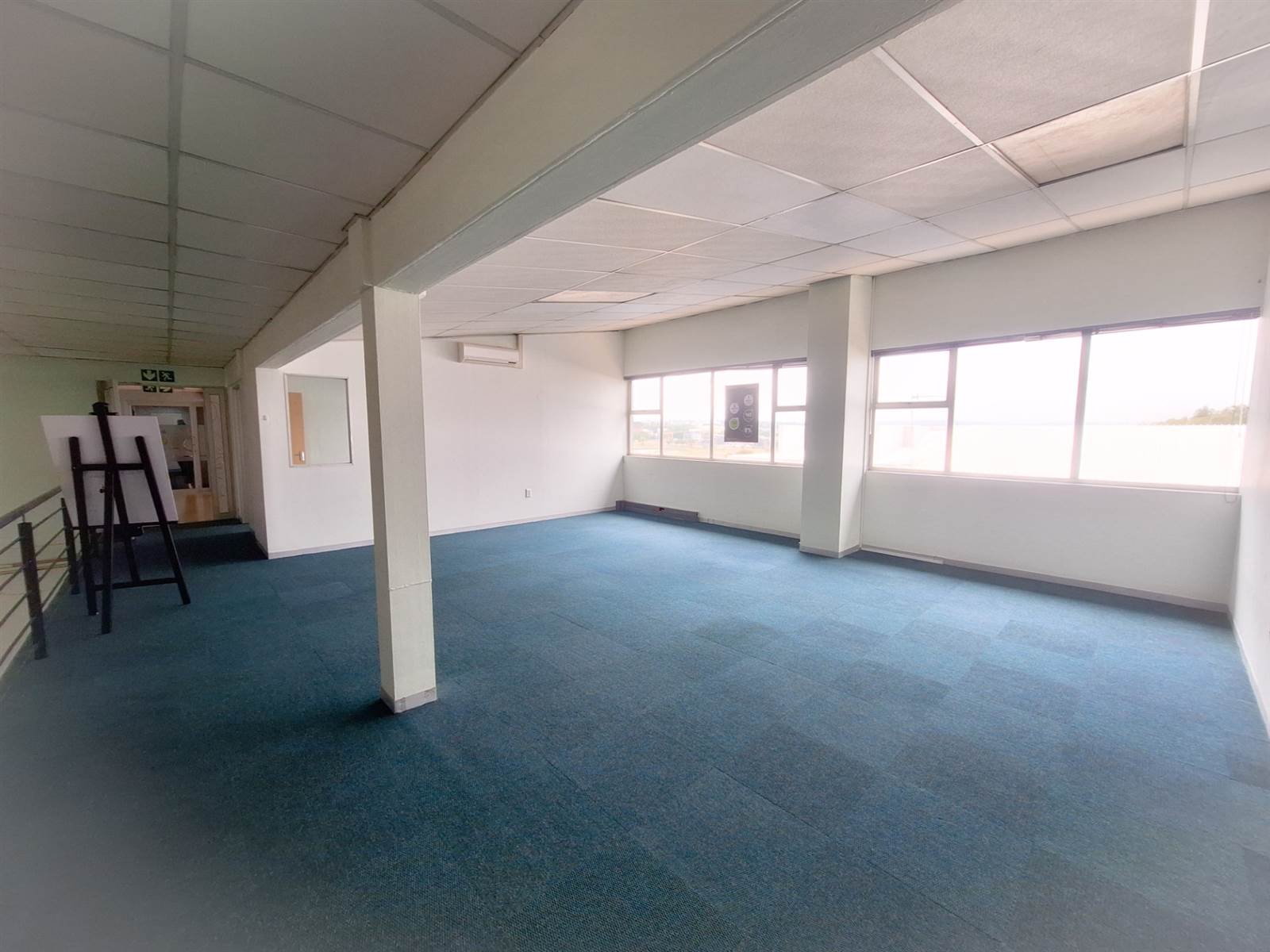 367  m² Office Space in Kyalami photo number 13