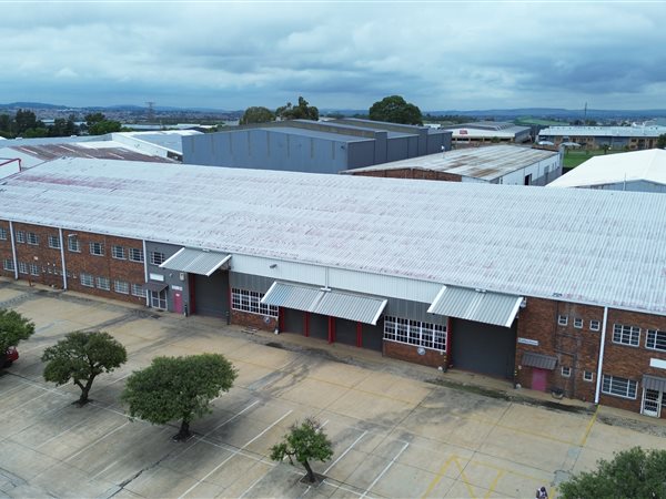 3 222  m² Industrial space