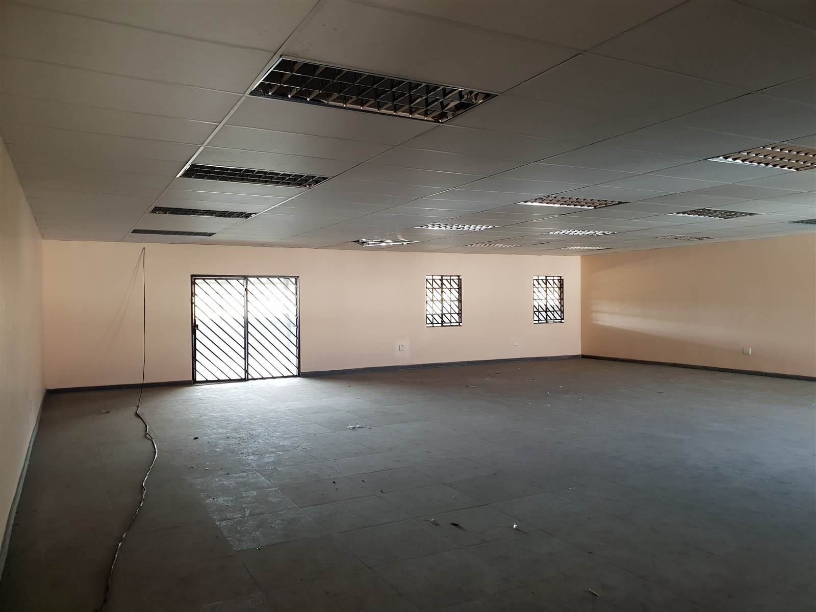 826  m² Industrial space in Spartan photo number 5