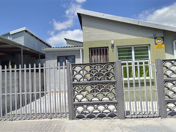 2 Bed House in Blue Downs