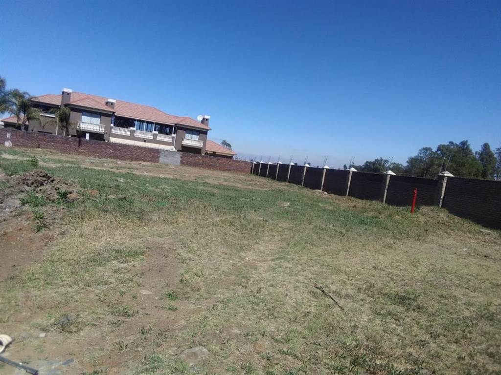 949 m² Land available in Helderwyk photo number 2