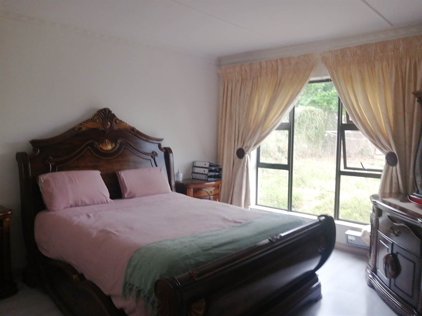 5 Bed, Bed and Breakfast in King Williams Town photo number 15