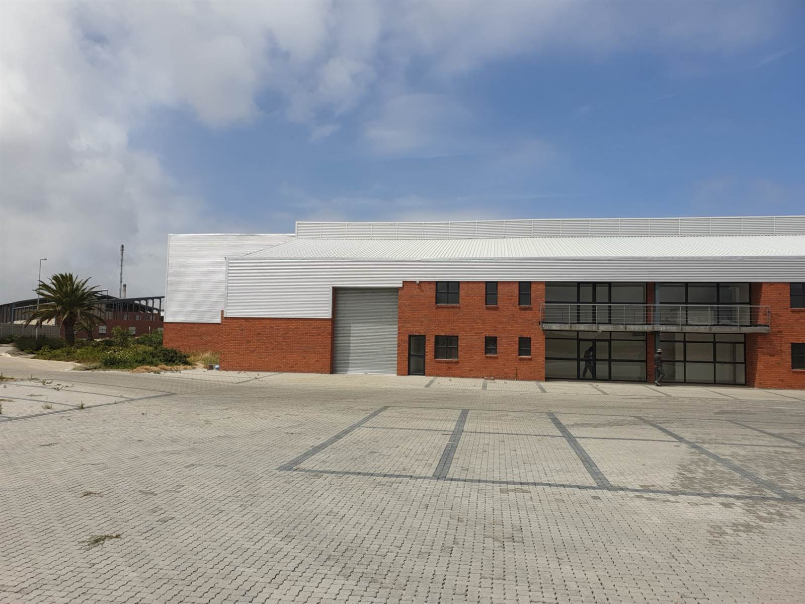 650  m² Industrial space in Killarney Gardens photo number 22