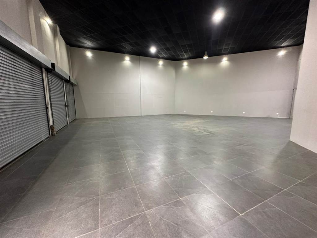 238  m² Commercial space in New Redruth photo number 6