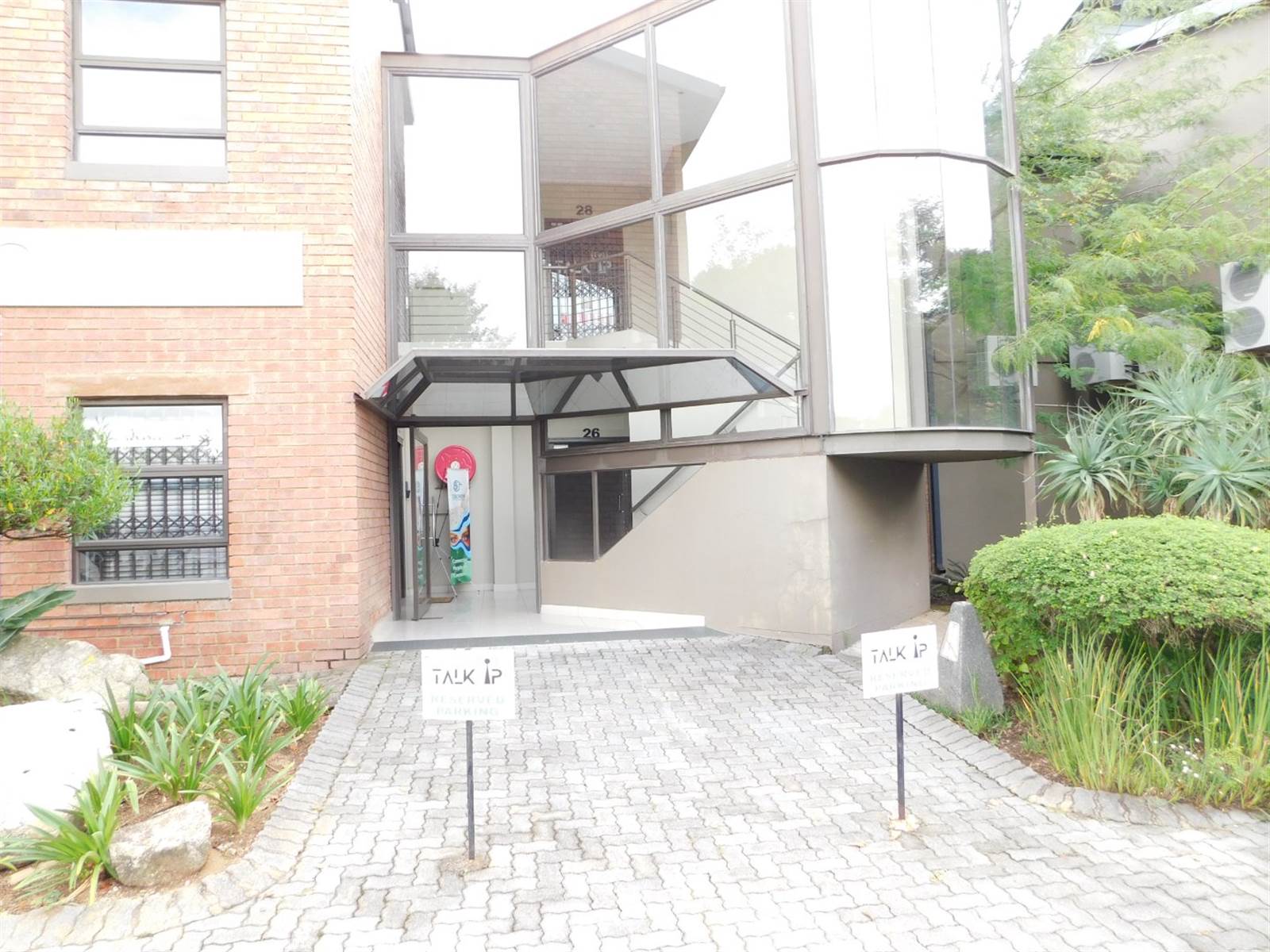 330  m² Commercial space in Randpark Ridge photo number 4