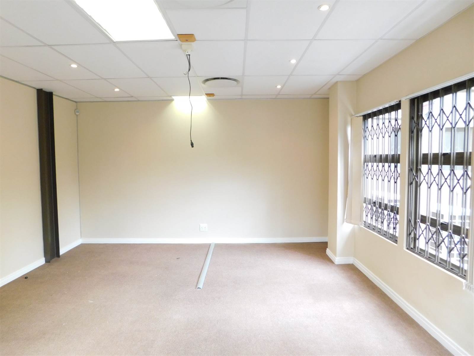 330  m² Commercial space in Randpark Ridge photo number 6