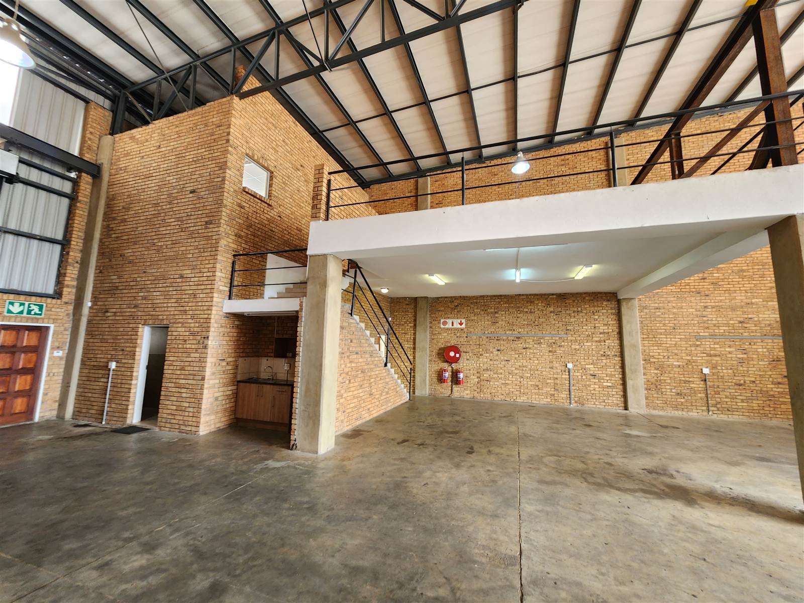 471  m² Industrial space in Lanseria and surrounds photo number 10