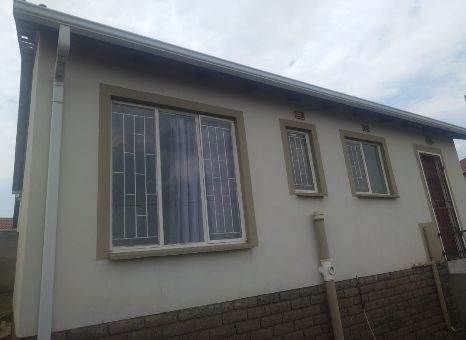 2 Bed House in Duvha Park photo number 2