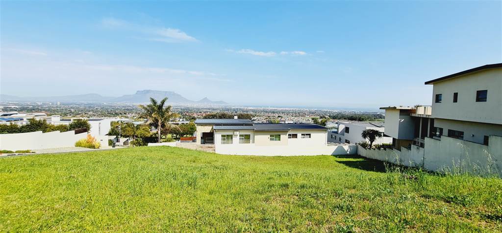 869 m² Land available in Plattekloof photo number 10