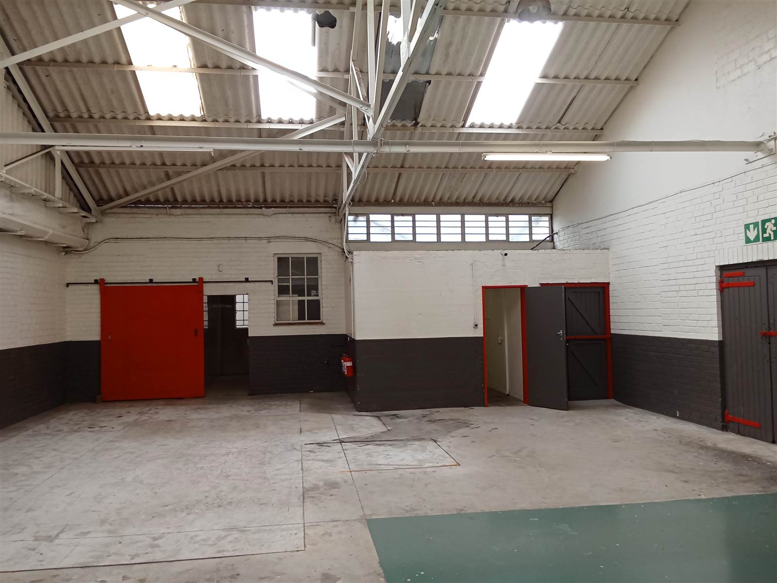 388  m² Industrial space in Maitland photo number 2