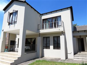 3 Bed House in Thatchfield