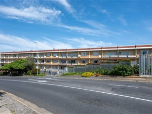 Apartment in Bellville Central