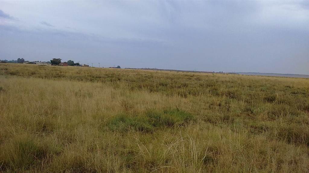 2.3 ha Land available in Krugersdorp Central photo number 4