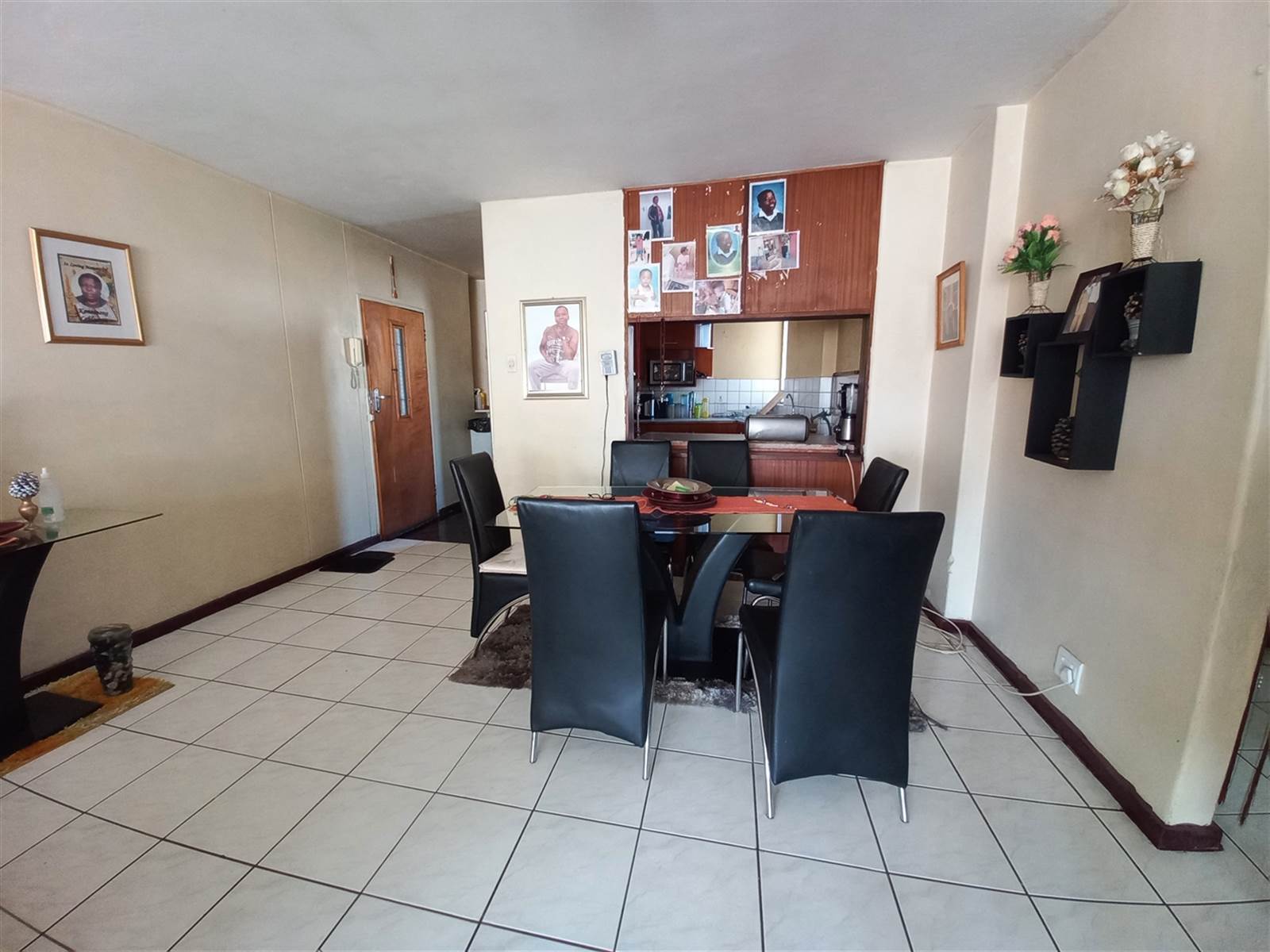 2 Bed Flat in Pretoria Central photo number 7