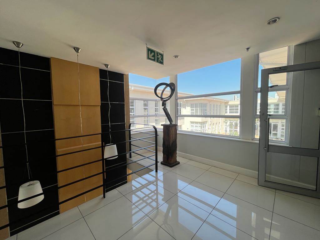 261  m² Commercial space in Fourways photo number 15