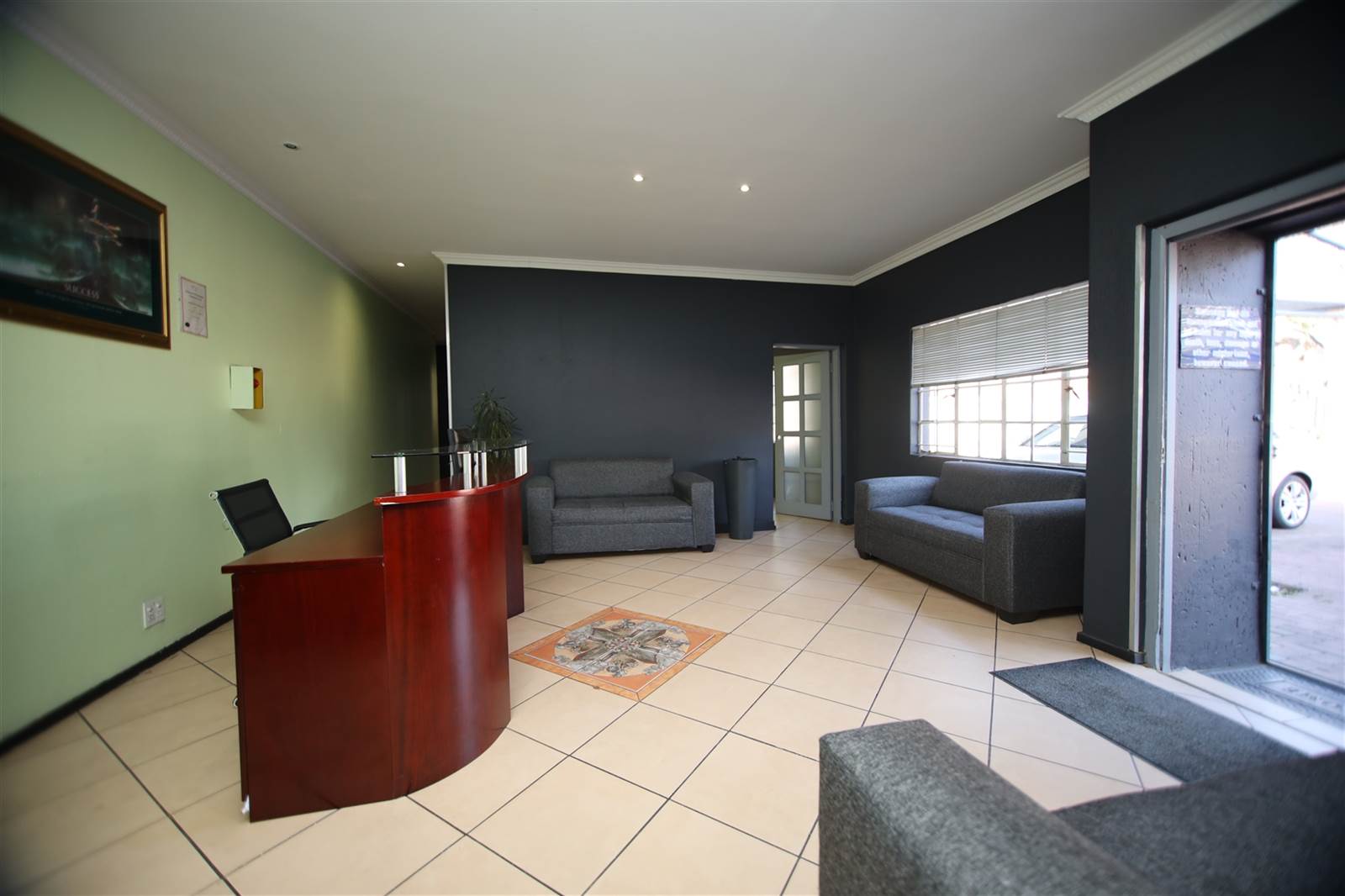 Office space in Kleinfontein photo number 3