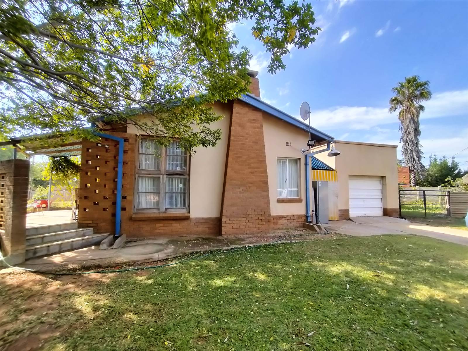 4 Bed House in Jan Kempdorp photo number 5