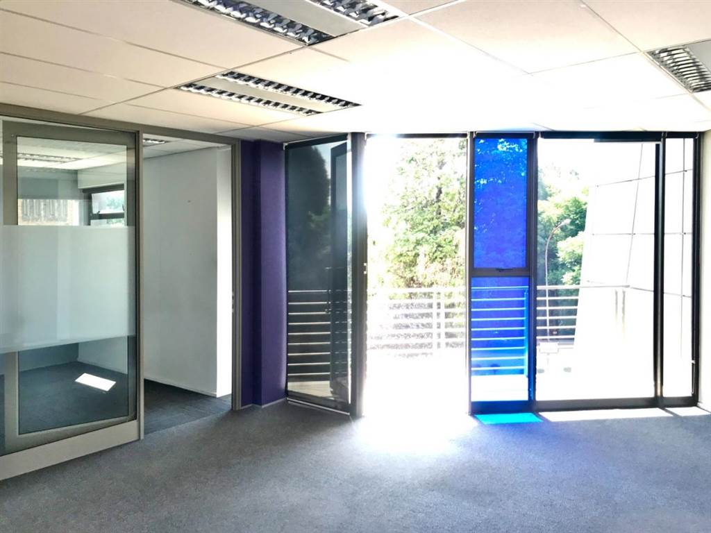 177  m² Office Space in Bedfordview photo number 4