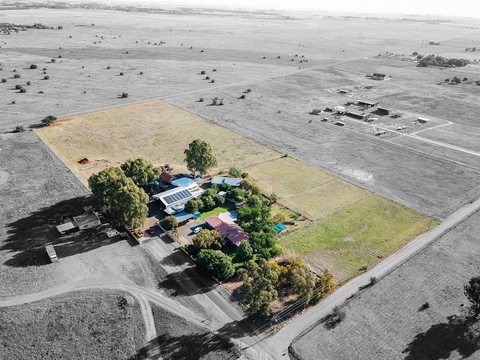 4.1 ha Smallholding in Bloemfontein Farms photo number 1