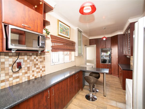 3 Bed House in Wychwood