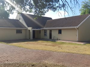 5 Bed House in Windsor on Vaal
