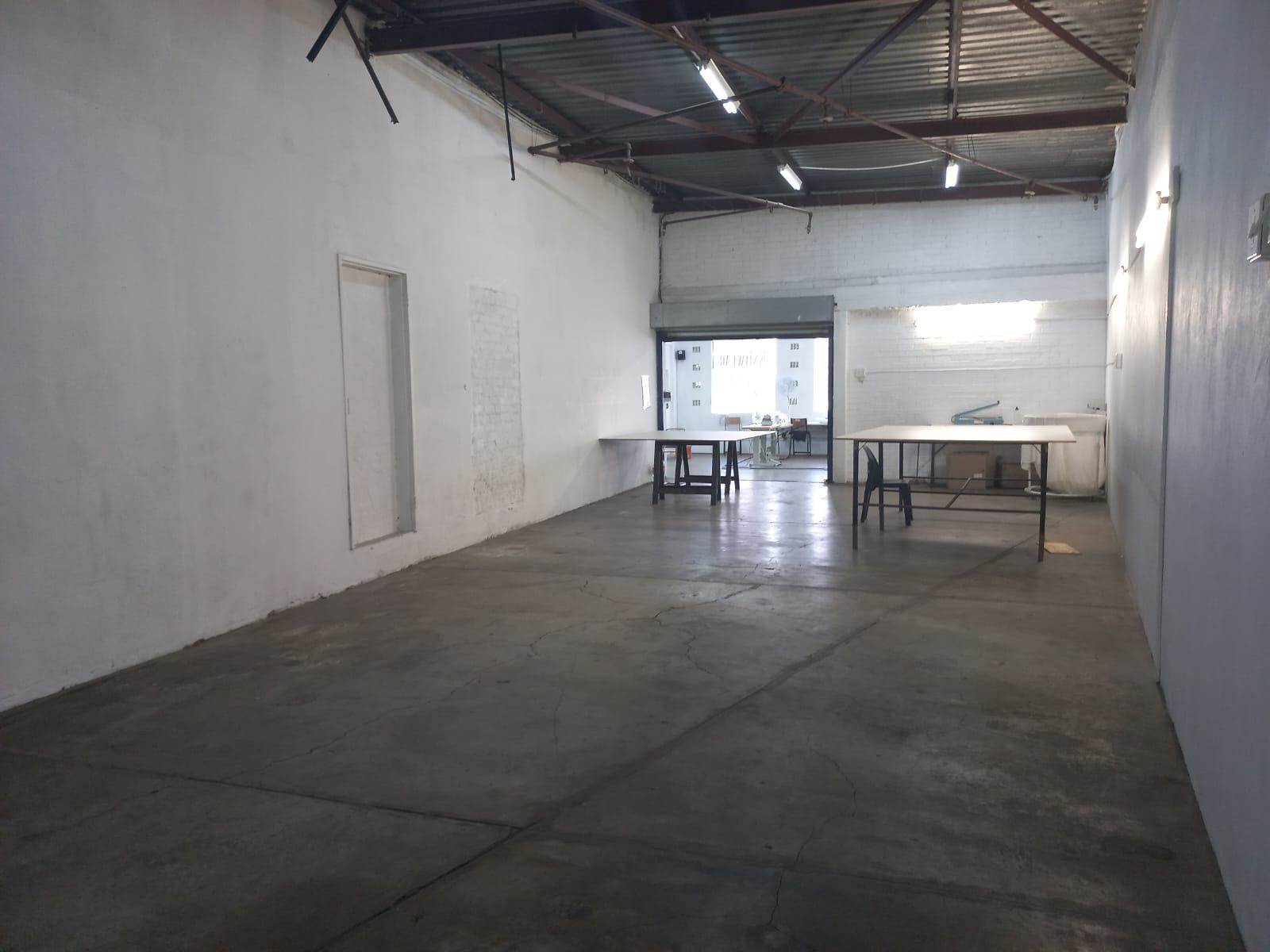 7500  m² Industrial space in City and Suburban photo number 5