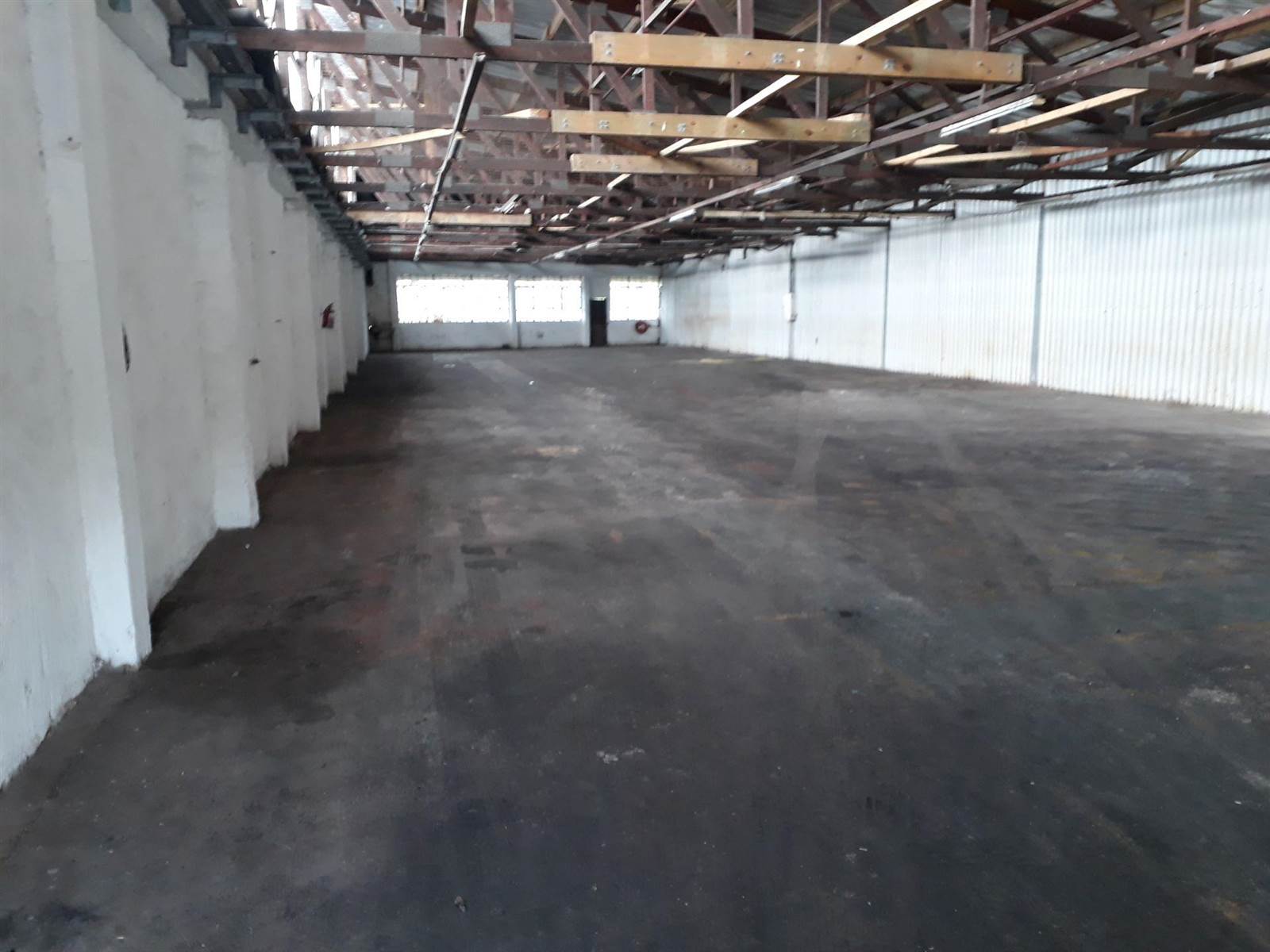 695.42  m² Industrial space in Prospecton Industrial photo number 1