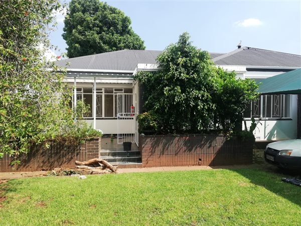 3 Bedroom House 3 Bedroom House