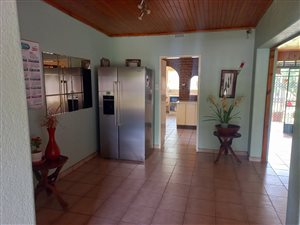 4 Bed House in Hazel Park