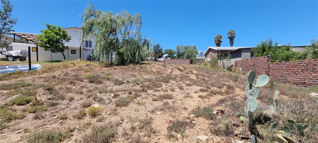653 m² Land available in Uniondale photo number 3