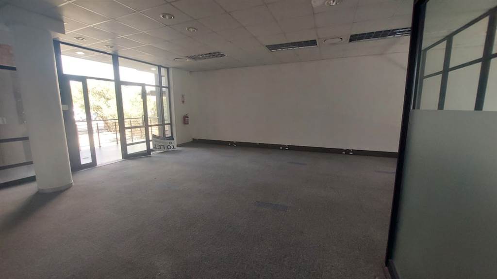 77  m² Commercial space in Erasmusrand photo number 4
