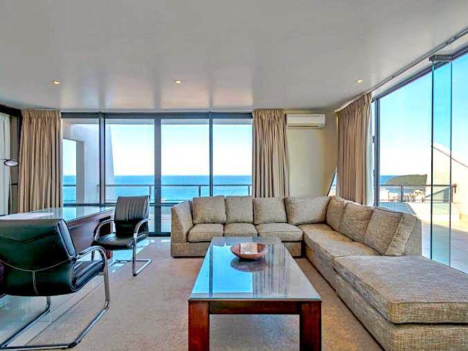 4 Bed Apartment in Point Waterfront photo number 9