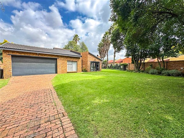 3 Bedroom House 3 Bedroom House