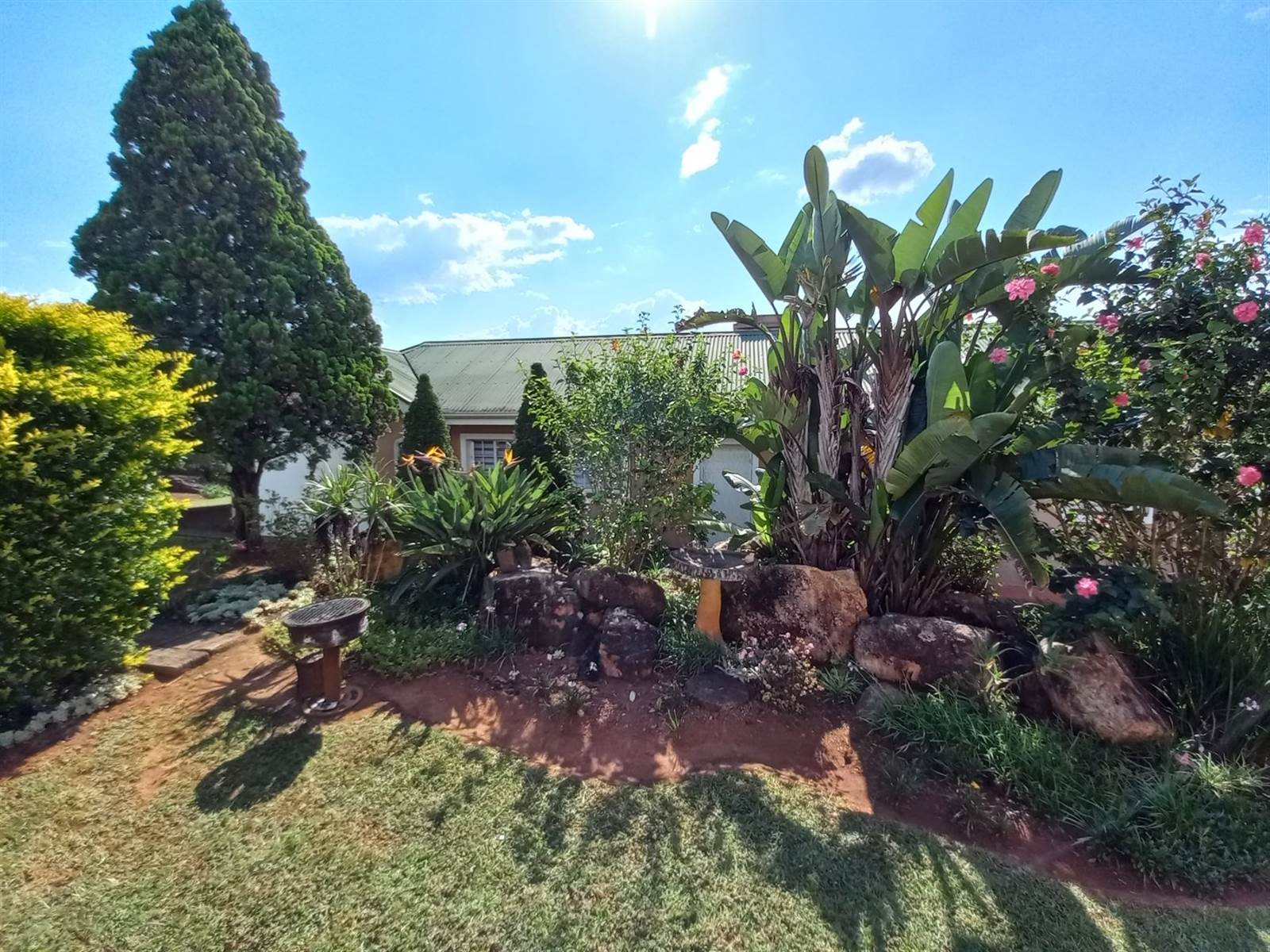 2 Bed Apartment in Sabie photo number 16