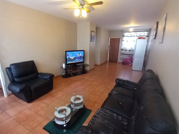 1.5 Bed Apartment in Silverton