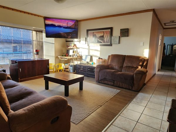 3 Bedroom Townhouse 3 Bedroom Townhouse