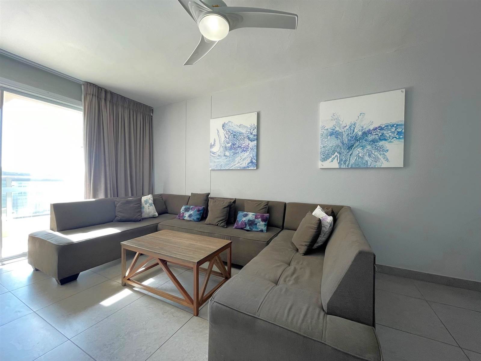 3 Bed Apartment in Compensation Beach photo number 6