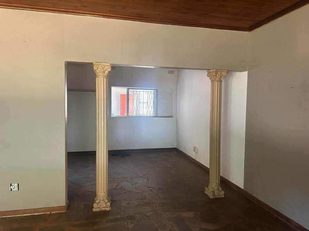 5 Bed House in Raslouw AH photo number 6