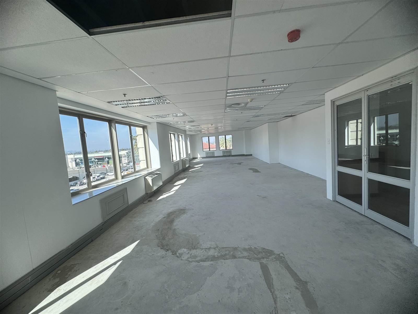 273  m² Commercial space in Century City photo number 5