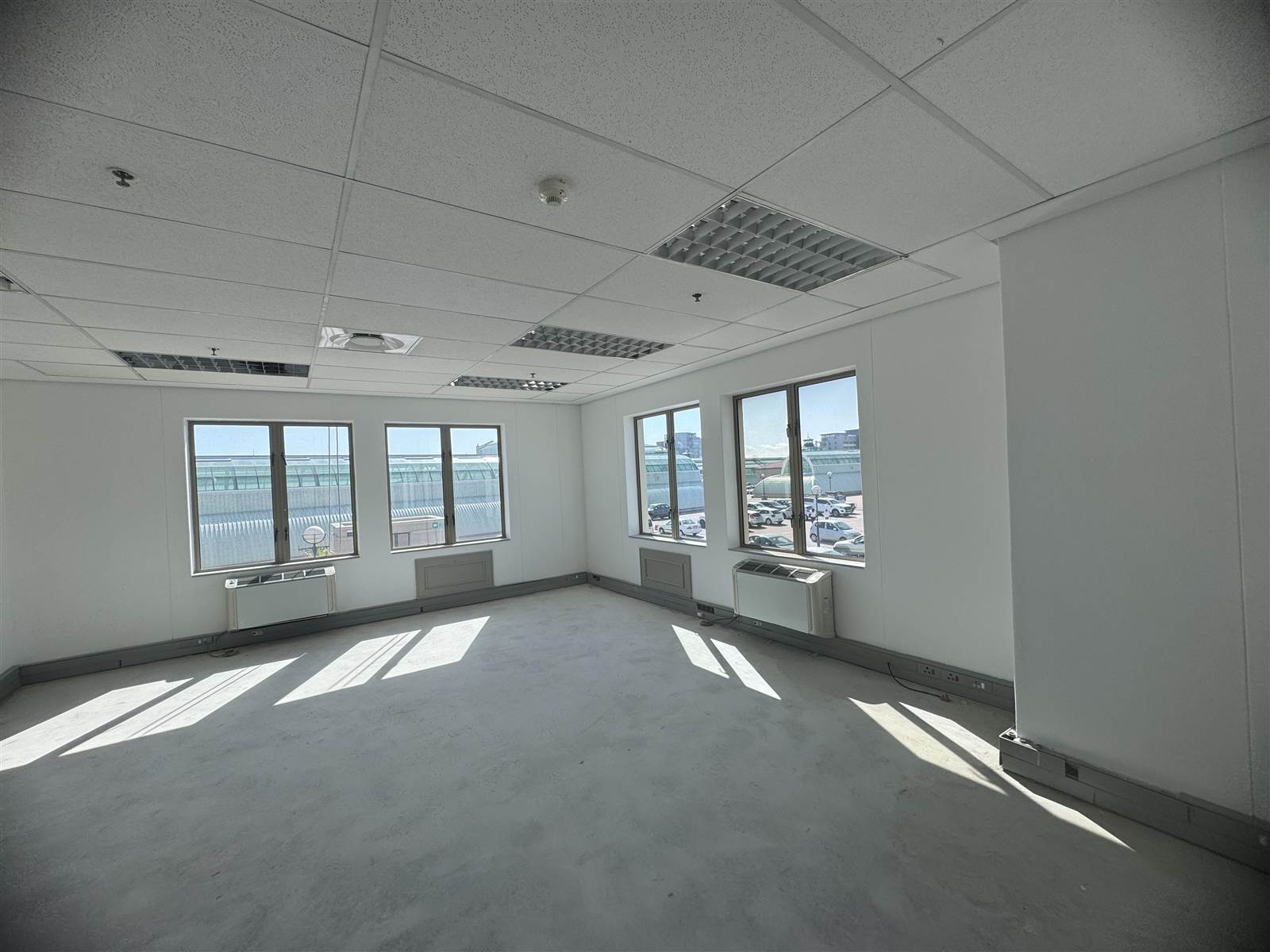 273  m² Commercial space in Century City photo number 7