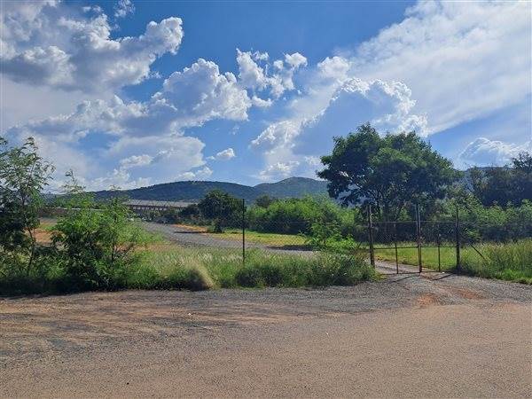 5000  m² Industrial space in Tlhabane photo number 21