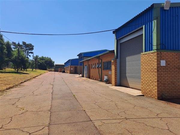 5000  m² Industrial space in Tlhabane photo number 4