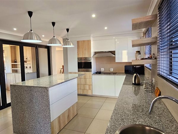 4 Bed House in Somerton Estate